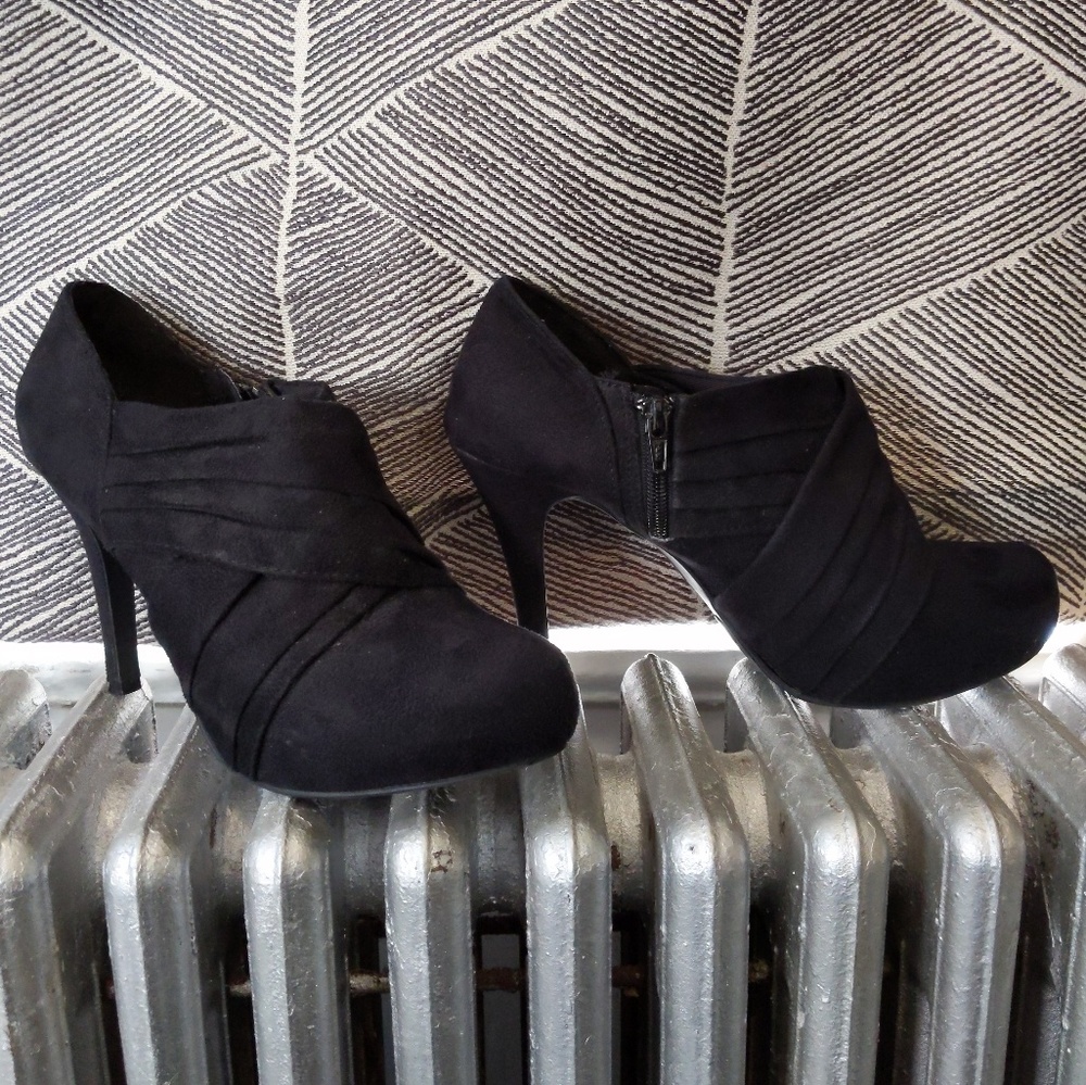Vegan Suede Pleated Pump Ankle Booties.